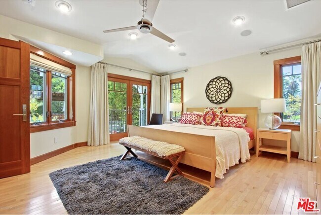 Building Photo - 130 S Arroyo Blvd