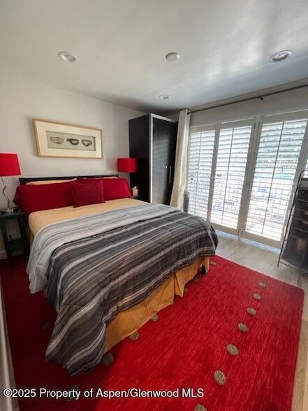 Building Photo - 205 E Durant Ave