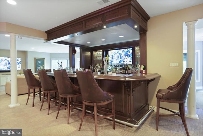 Building Photo - 9864 Walker Glen Ct