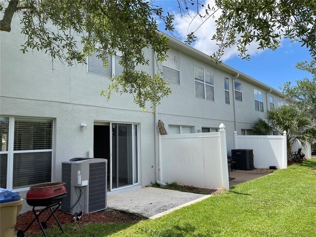 Building Photo - 2508 Hassonite St