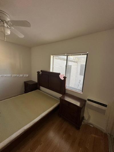 Building Photo - 911 80th St