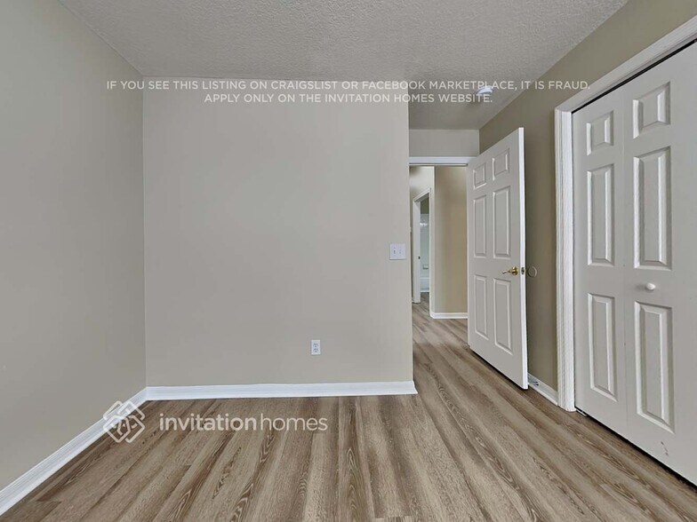 Building Photo - 17011 Falconridge Rd