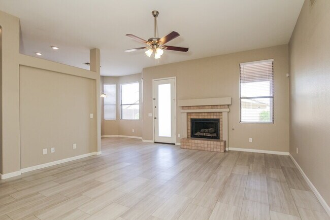 Building Photo - 6482 W Matilda Ln