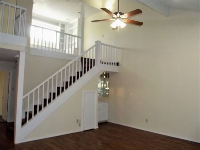 Building Photo - 2/2/2 Townhouse in Southwest Lubbock