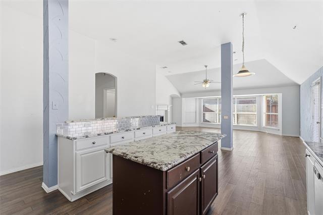 Building Photo - 3032 Mill Ridge Dr