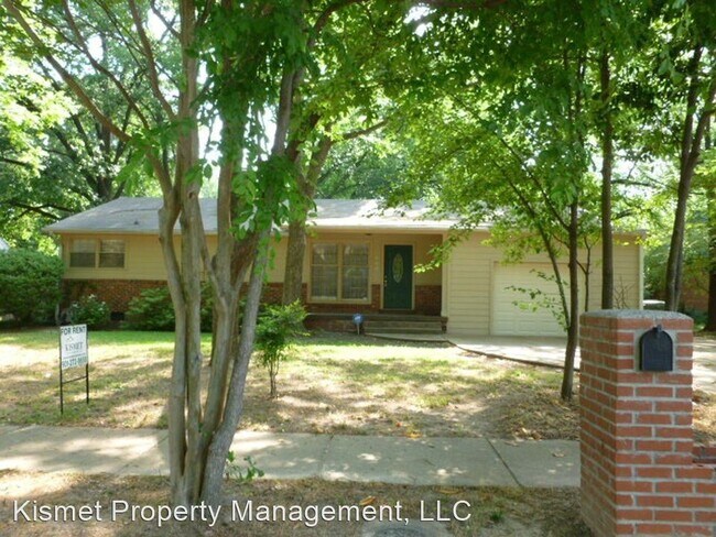 Building Photo - 3 br, 2 bath House - 400 Meadowcrest Circle