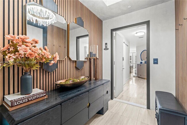 Building Photo - 851 NE 1st Ave