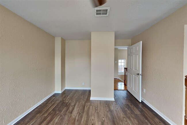 Building Photo - 2150 Paso Rello Dr