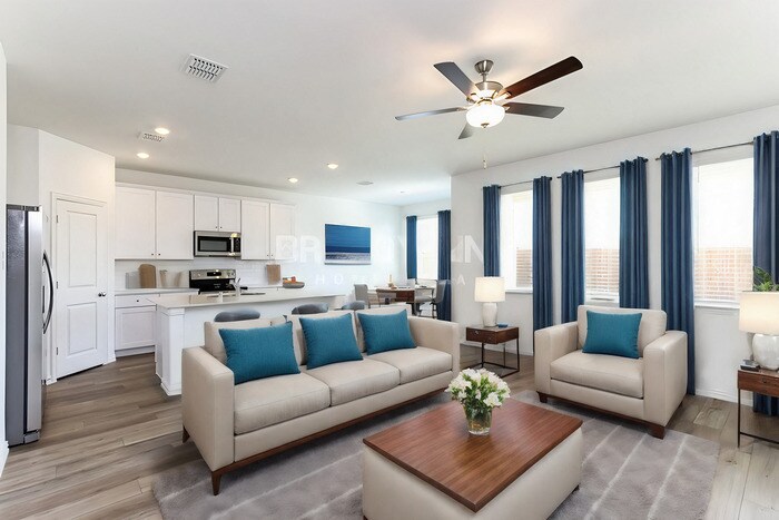 Building Photo - 341 Wentworth Dr