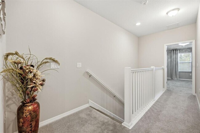Building Photo - 30138 Southwell Ln