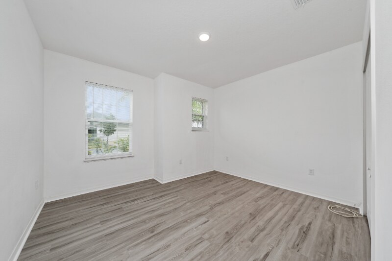 Building Photo - 557 Pawnee Ct