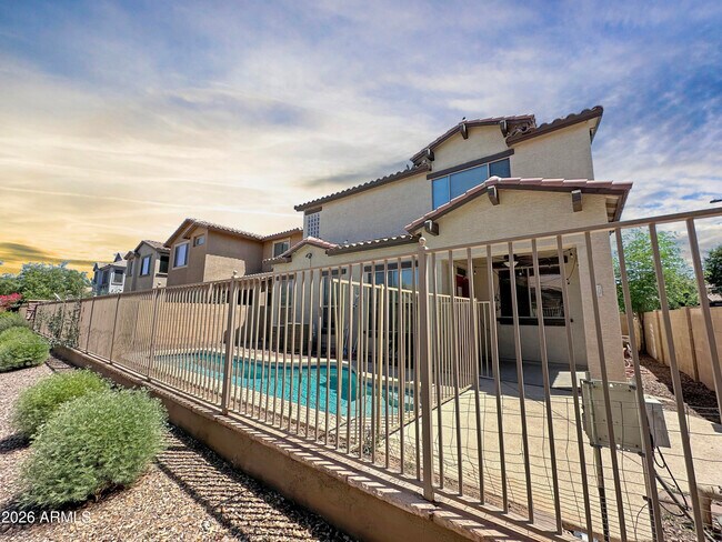 Building Photo - 3078 S Southwind Dr