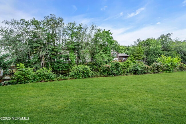 Building Photo - 720 Brookside Dr