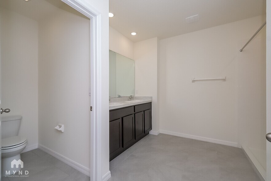 Building Photo - 7560 Cypress Walk Dr