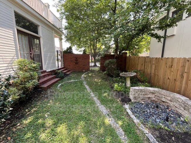 Building Photo - 958 Harbor View Dr