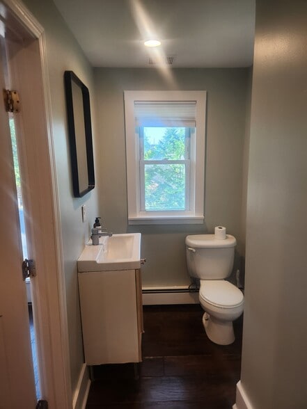 Building Photo - 144 Onset Ave