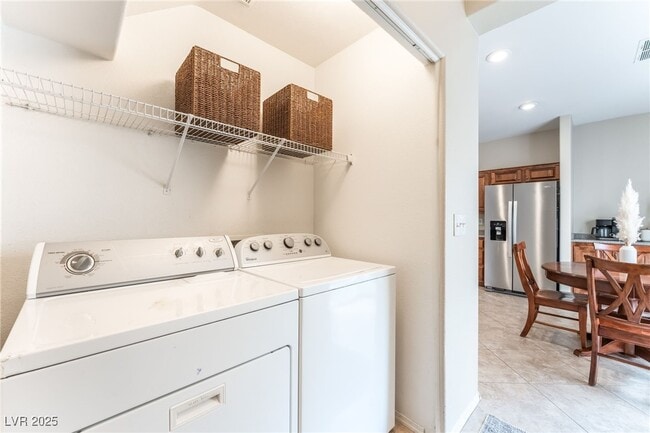 Building Photo - 10516 West Table Lands Court