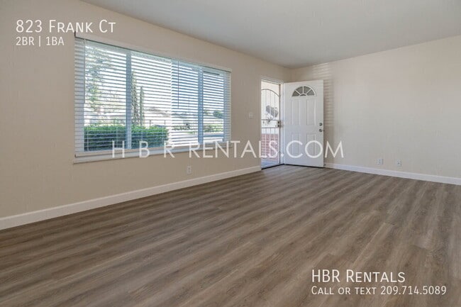 Building Photo - 823 Frank Ct