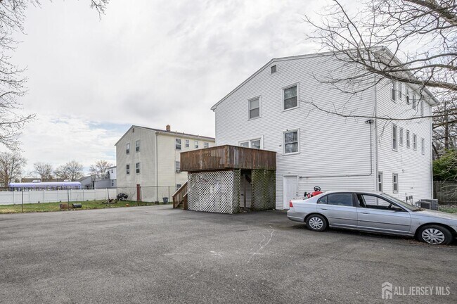 Building Photo - 796 Inman Ave