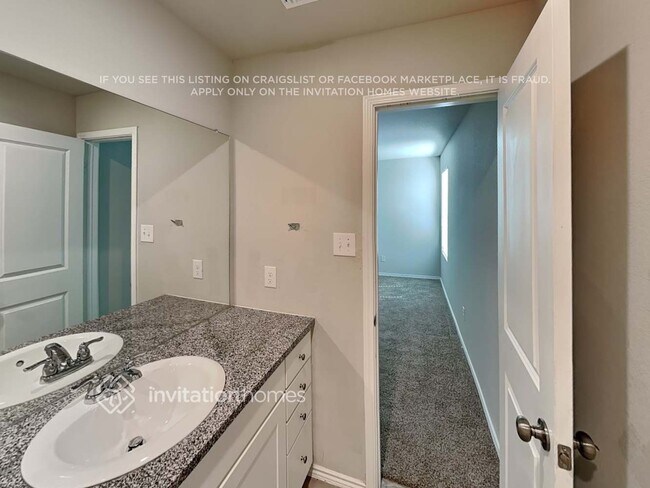 Building Photo - 7310 Adaja Riv