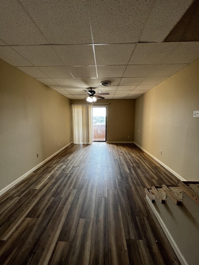Building Photo - 438 Olympia Dr