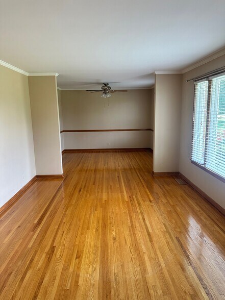 Building Photo - 2916 Windemere Cir