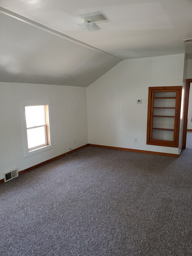 Building Photo - 1814 Summer St