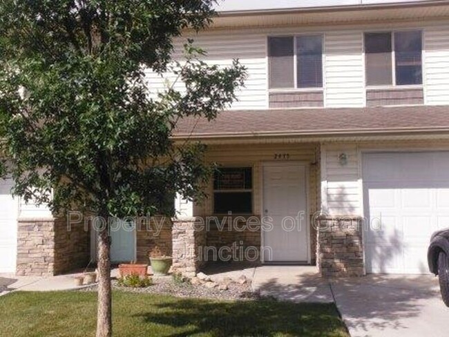 Primary Photo - 2475 Theresea Ln
