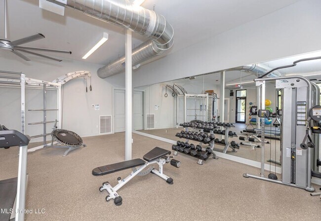 Building Photo - Fully furnished luxurious waterfront condo at The Inlet!