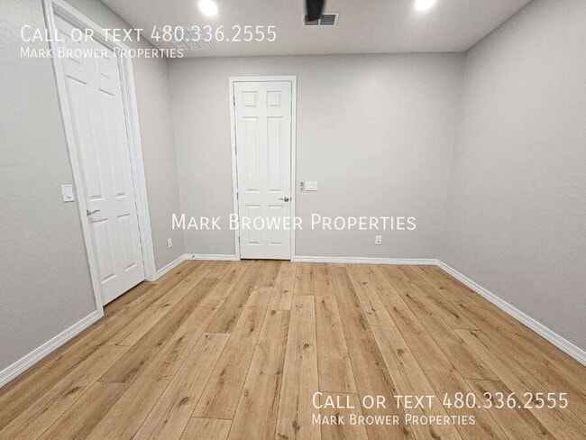 Building Photo - 3345 E Indigo St