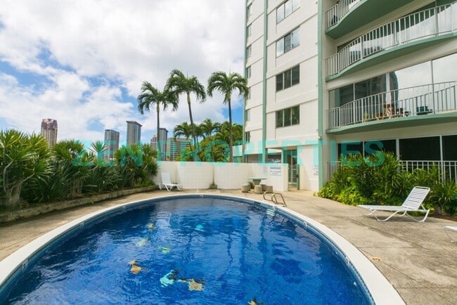 Building Photo - studio for rent at Lunalio Tower