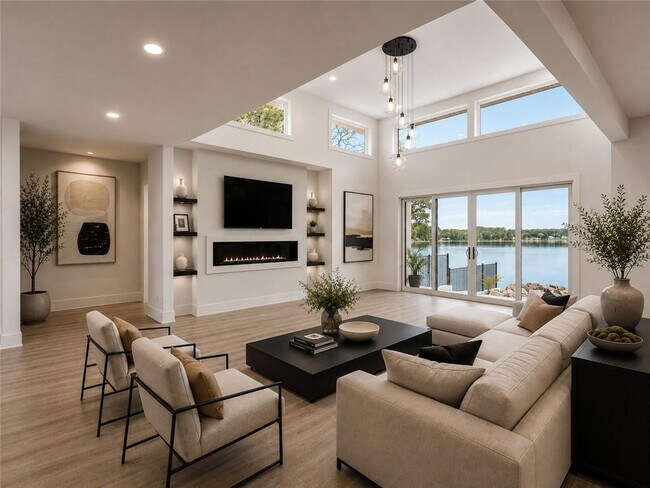 Building Photo - 3258 S Bay Dr