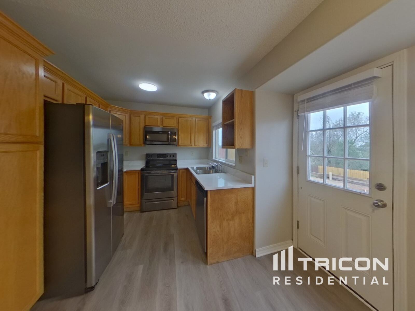 Building Photo - 6935 Fountain Ridge Cir