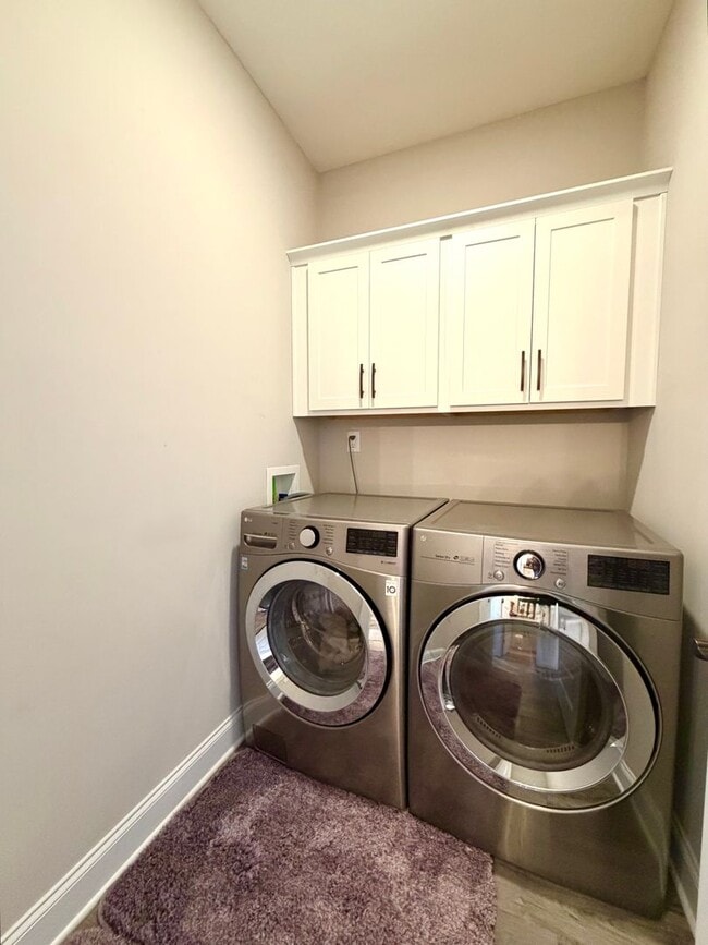 Building Photo - 1013 Berry Bnd