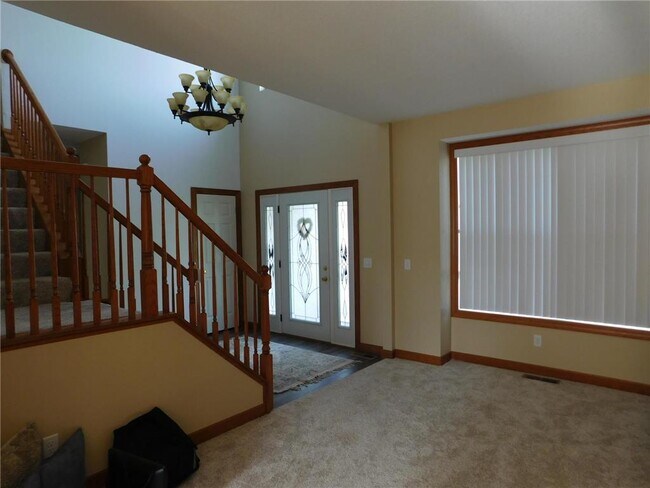 Building Photo - 967 Earley Lake Curve