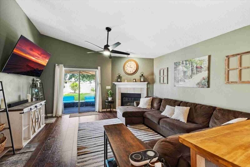 Building Photo - 24 Riviera Estates Ct