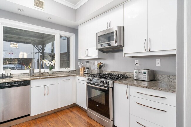 Building Photo - 2616 Connecticut Ave NW