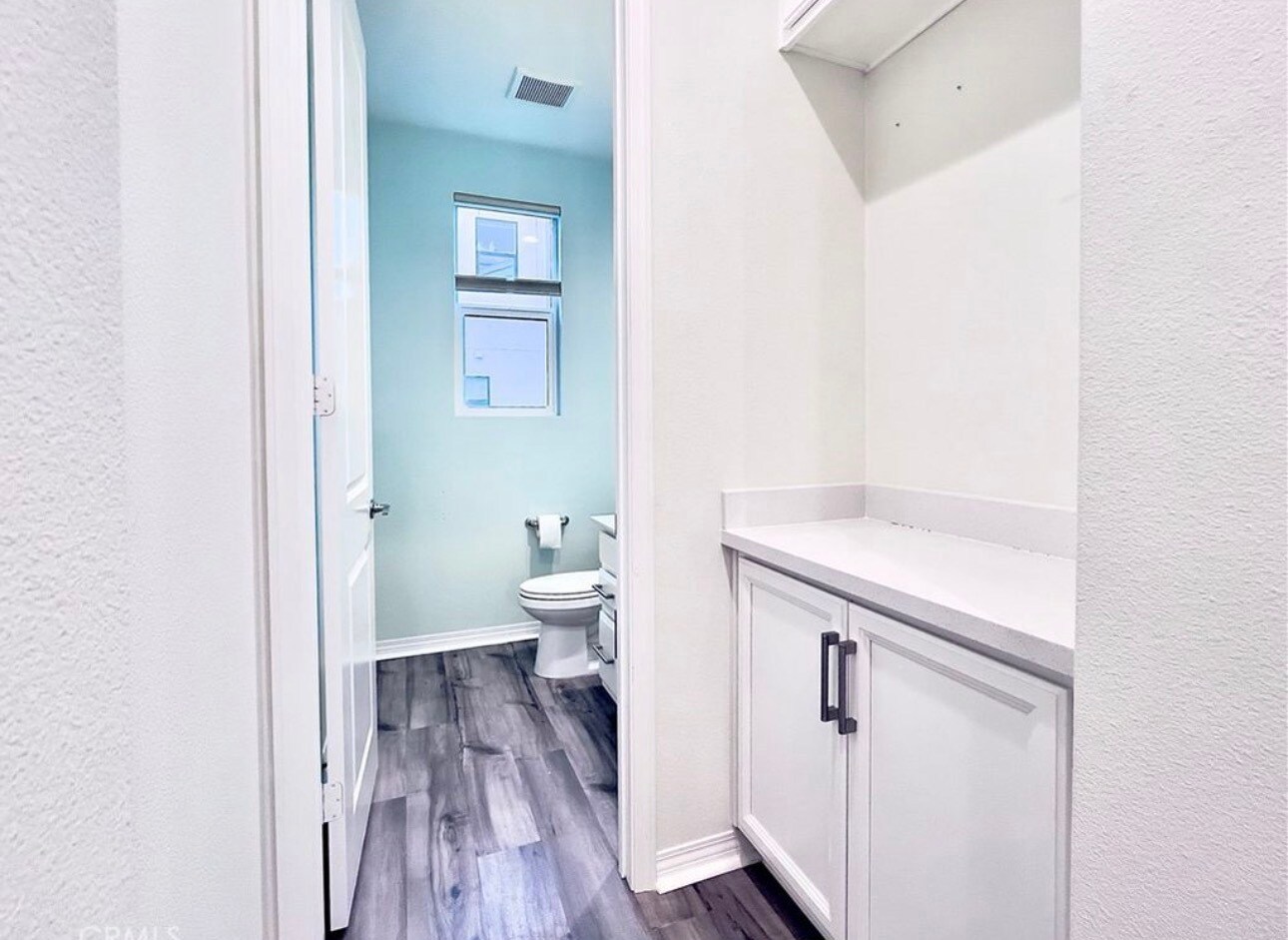 Building Photo - 110 Keeper