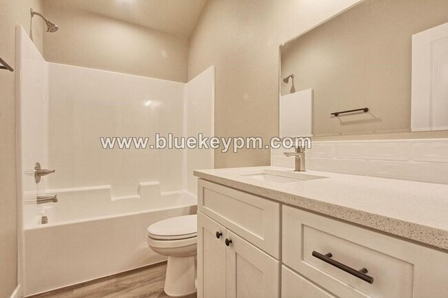 Building Photo - BRAND NEW! Unit 209-B: 3 Bed, 2.5 Bath Tow...