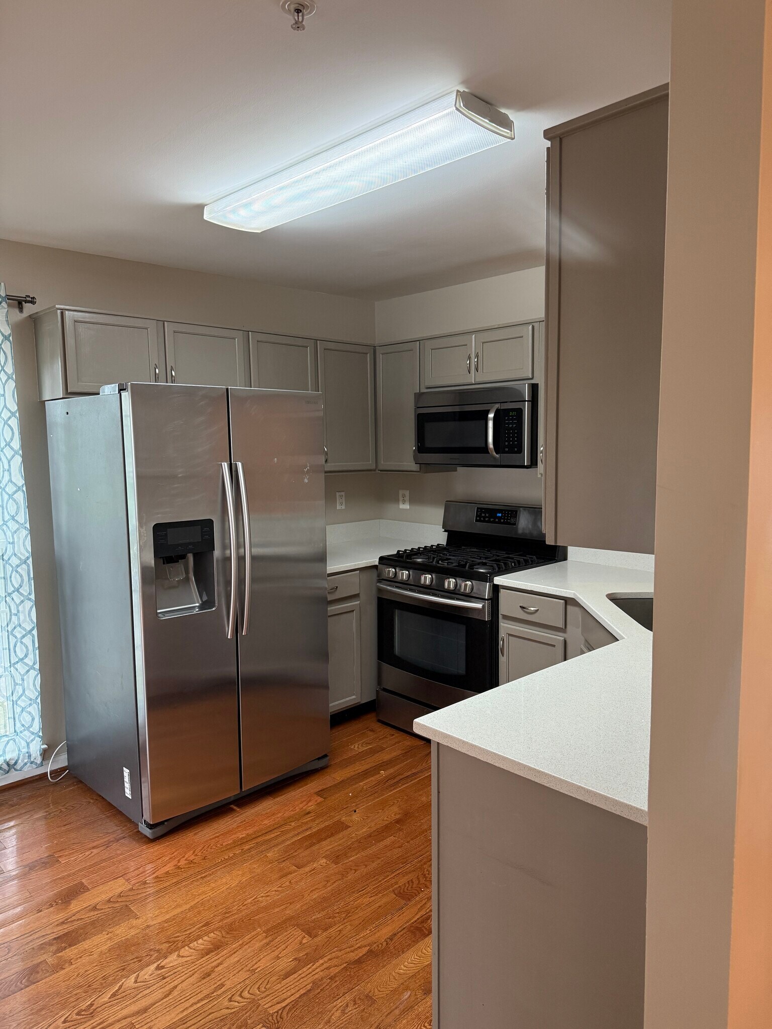 Building Photo - 140 Eastridge Cir