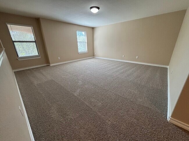 Building Photo - 10236 Grizzly Oak Dr