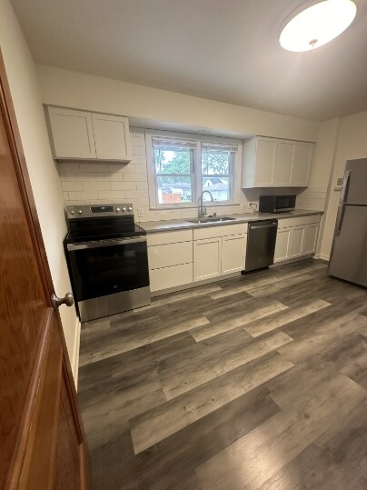 Building Photo - 206 4th St