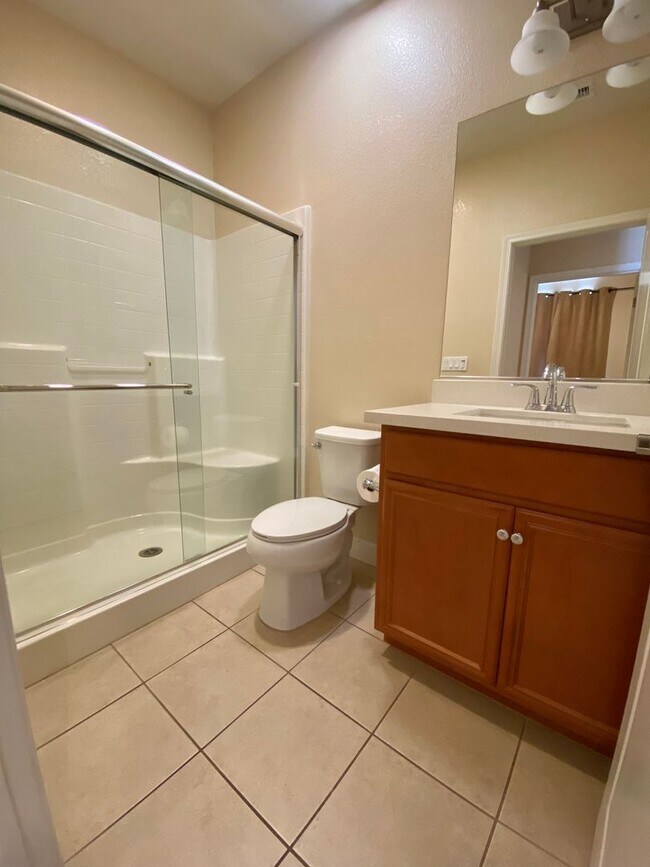 Building Photo - Remodeled 4 bedroom 3 bath home in Moorpark