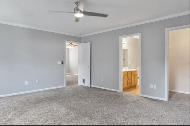 Building Photo - 3006 Kinswood Ln