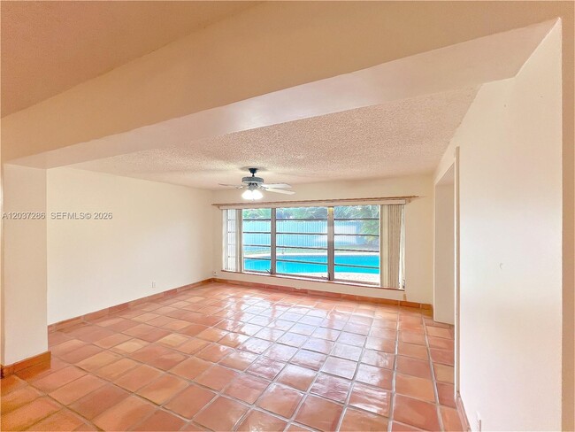 Building Photo - 192 SW 62nd Terrace