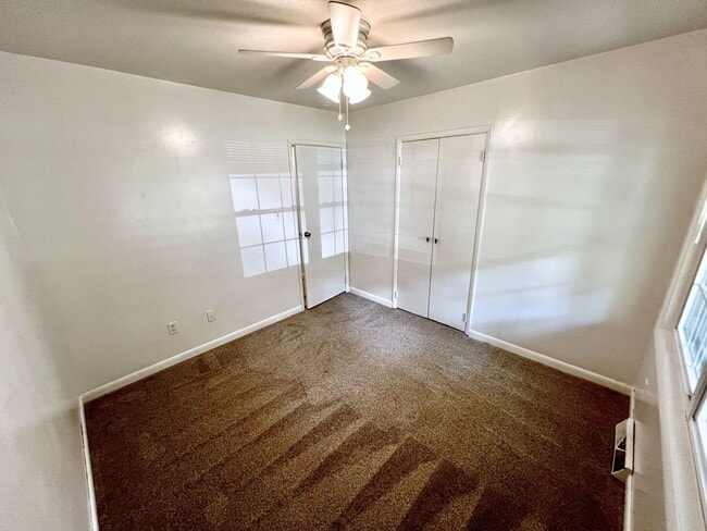 Building Photo - Swannanoa - Rent Includes All Utilities and Internet!