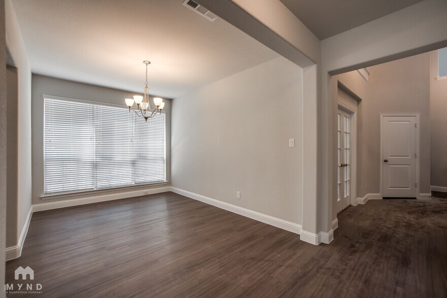 Building Photo - 3100 Damsel Sauvage Ln