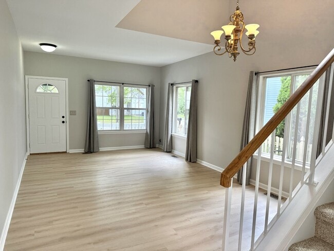 Building Photo - 21248 Edison Ln