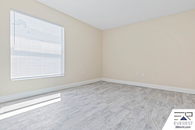 Building Photo - 96 Whispering Pine Dr