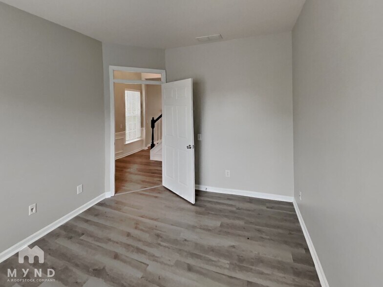 Building Photo - 11216 Cypress View Dr